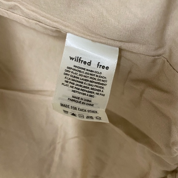 Aritzia Wilfred Free Teddy Long Jacket. BNWT. Size XS. Camel colour - Picture 6 of 10
